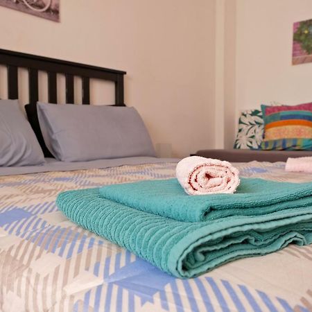 פוצאלו Guest House Via Crispi מראה חיצוני תמונה