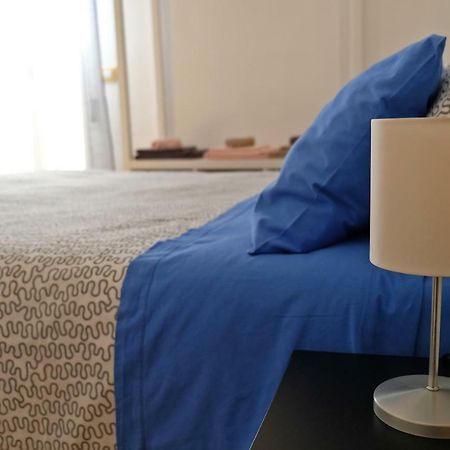 פוצאלו Guest House Via Crispi מראה חיצוני תמונה
